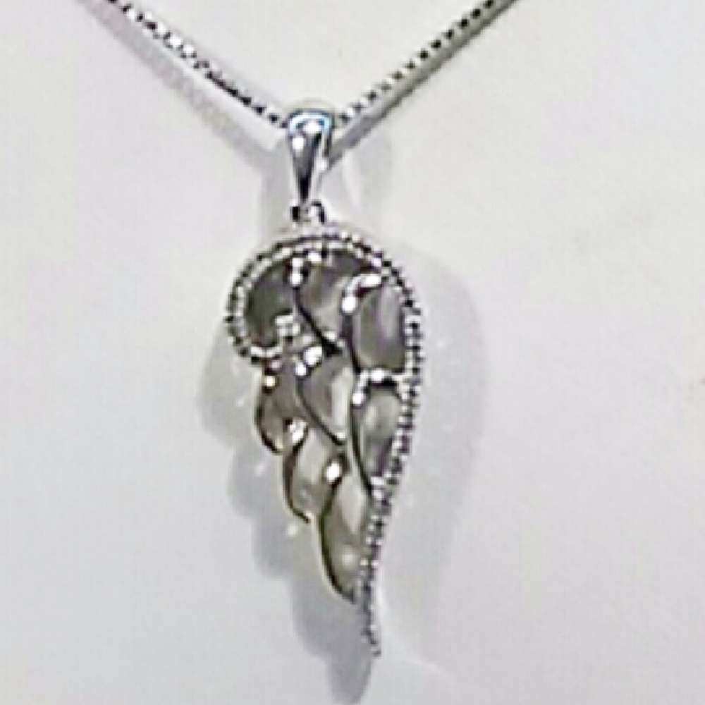 14kt/SS. Diamond ANGEL WING PENDANT /chain - Picture 2 of 4